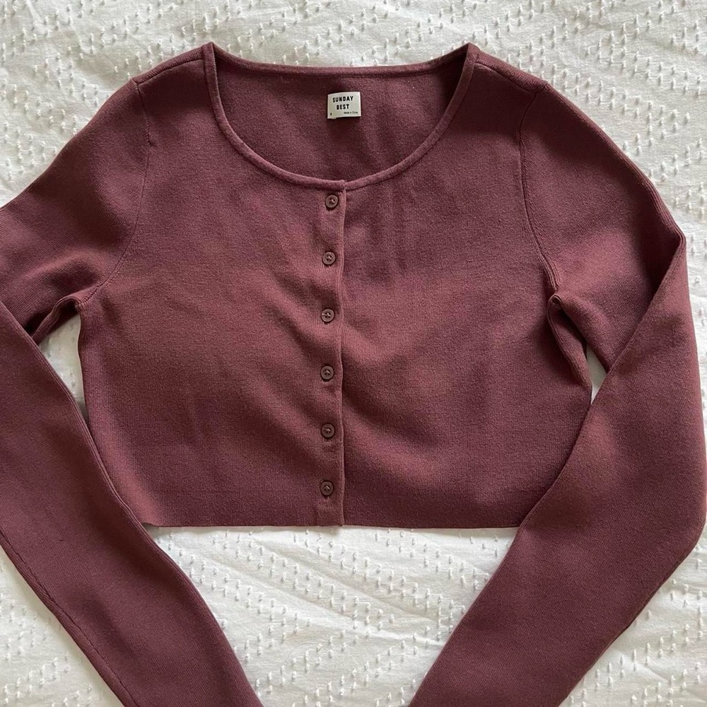 Sunday Best Long Sleeve Crop Button Up 🥀